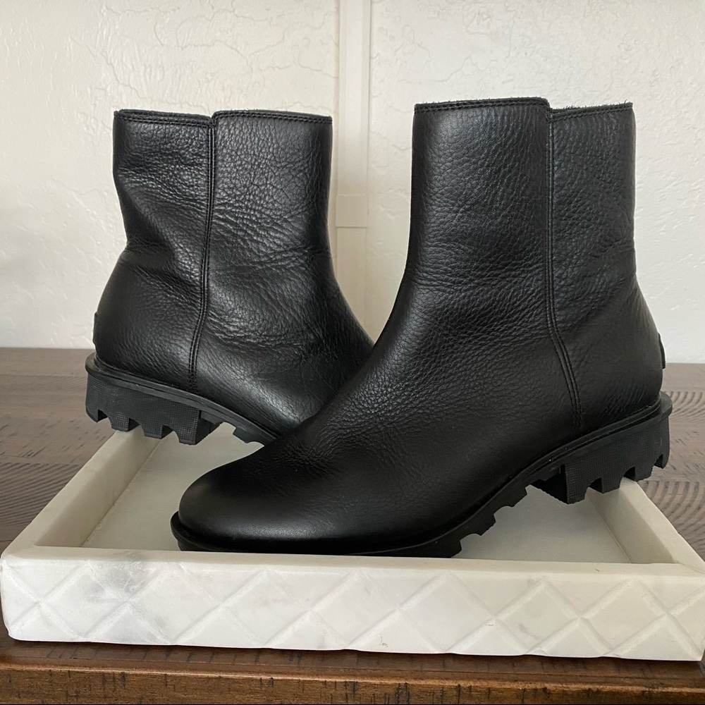 Black Women’s size 9 Sorel Winter Boots